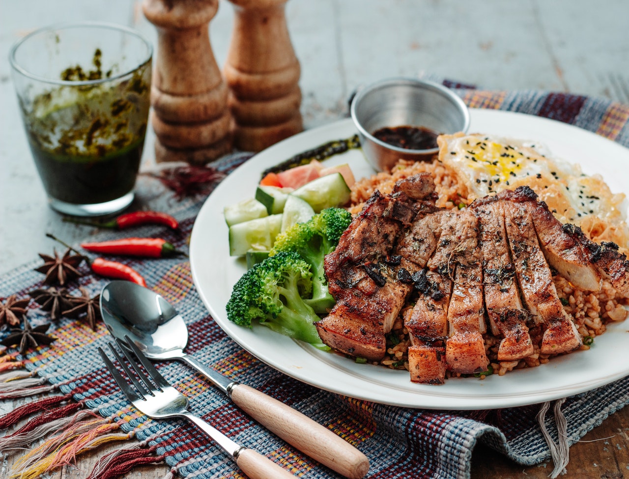 How to Make Your Restaurant Look Amazing with a Professional Food Photoshoot
