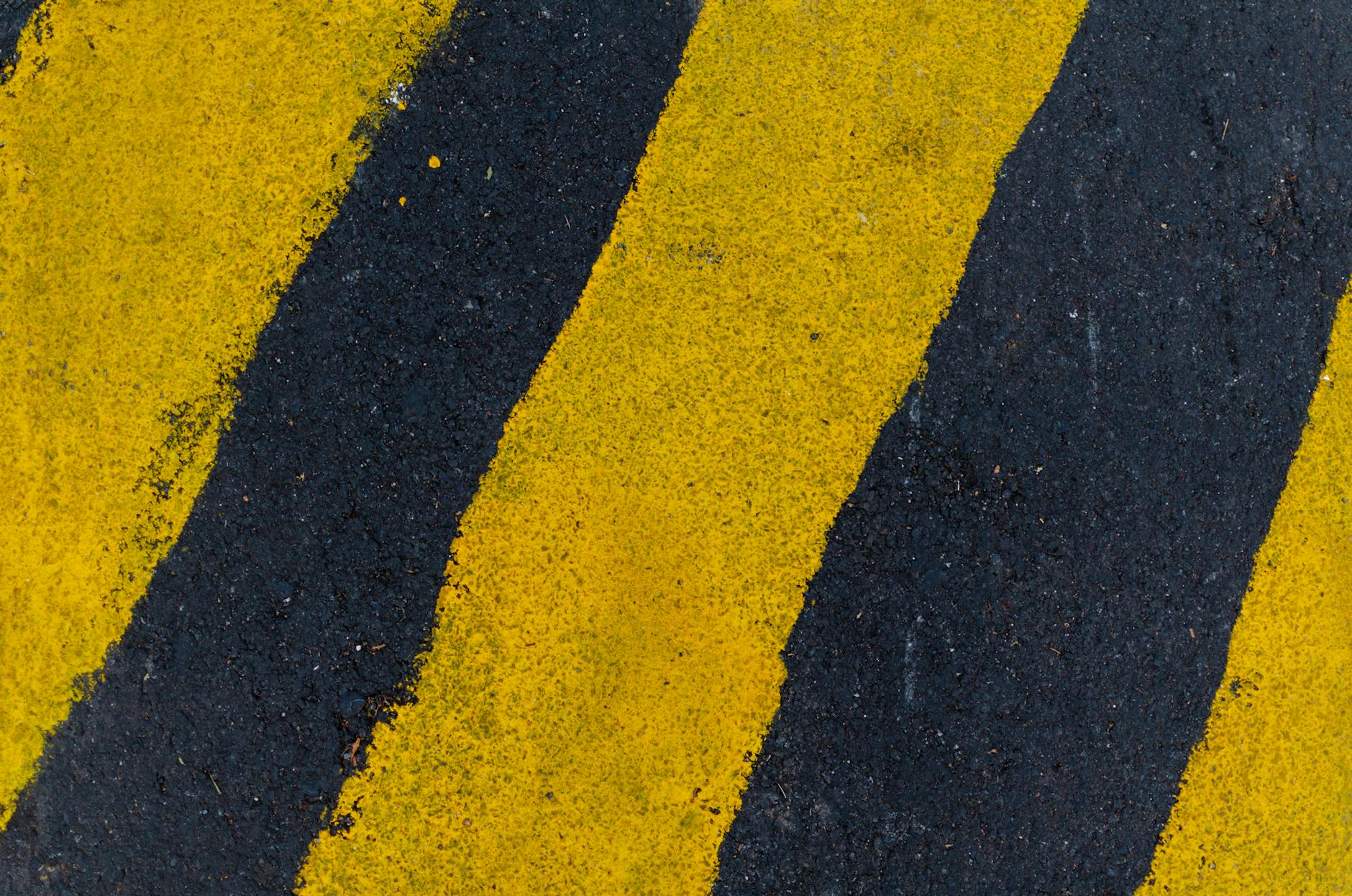 Parking Lot Sealcoating Tips Every Colorado Springs Property Owner Should Know
