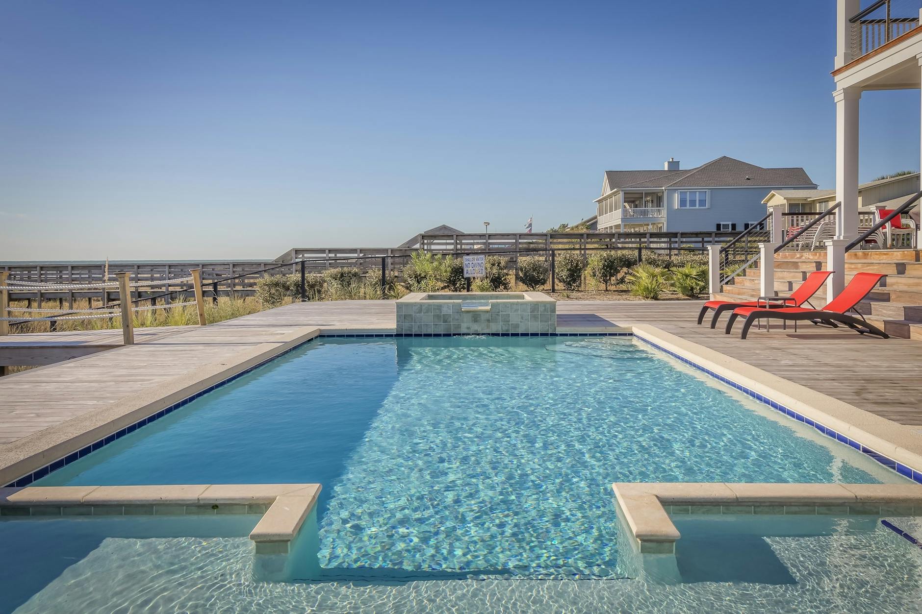 Design Choices That Make Your Pool Feel Right All Year